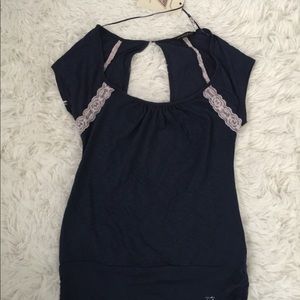 Guess backless lace T-shirt